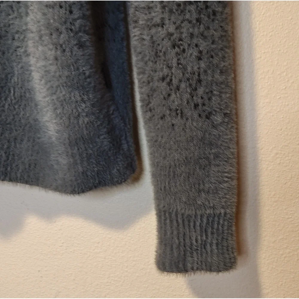 Jordan‎ Cardigan Men SM Gray Black Ombre Fuzzy Knit Button Front V-Neck Sweater